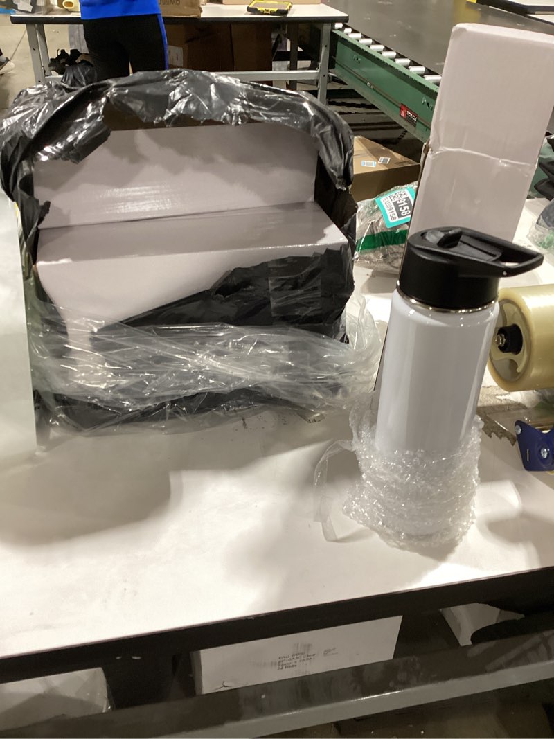 Condition photo showing Good Condition for Similar item 6 Pack Sublimation Water Bottle Blanks, 24oz Personalized Water Bottles Bulk with Handle & Straw Lid, Stainless Steel, Lightweight for Sports Travel Gym Running, DIY Gift for Teacher Nurse, White