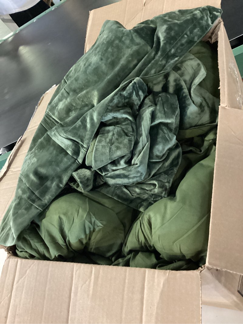 https://lotting-media.assets.bidfta.com/lotting_11efbd84-bf3e-494e-8782-85f8132a9715