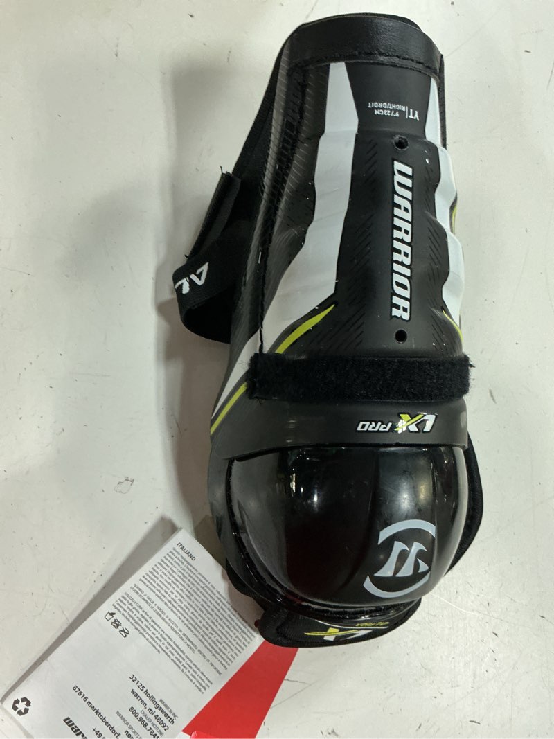 Condition photo showing New/Like New for warrior youth alpha lx pro hockey shin guards 9