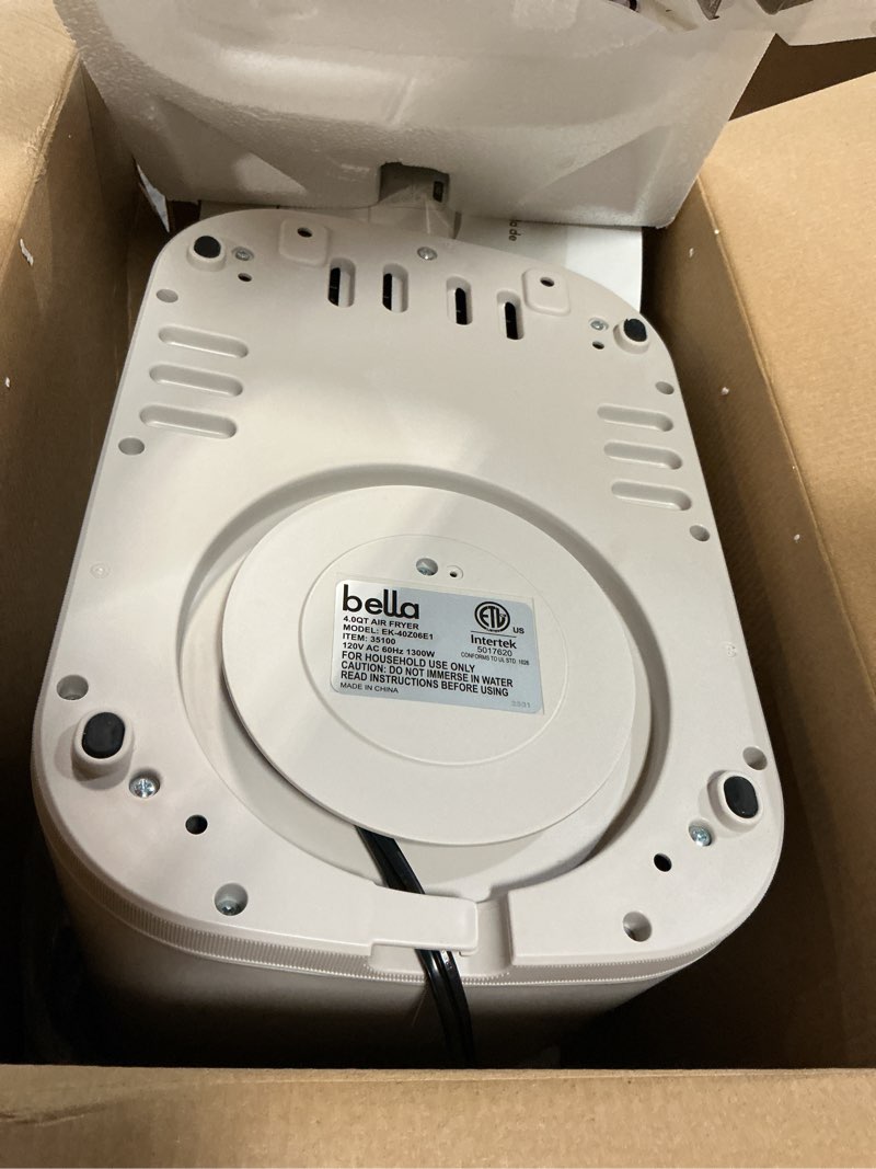 Condition photo showing Good Condition for bella 4qt slim air fryer, fits-anywhere™ kitchenware, evergood™ ceramic nonstick coating, adjustable temperature, 6 preset cooking options, 60 min auto shutoff w audible tone, 3.3lb capacity, oatmilk 4 qt oatmilk