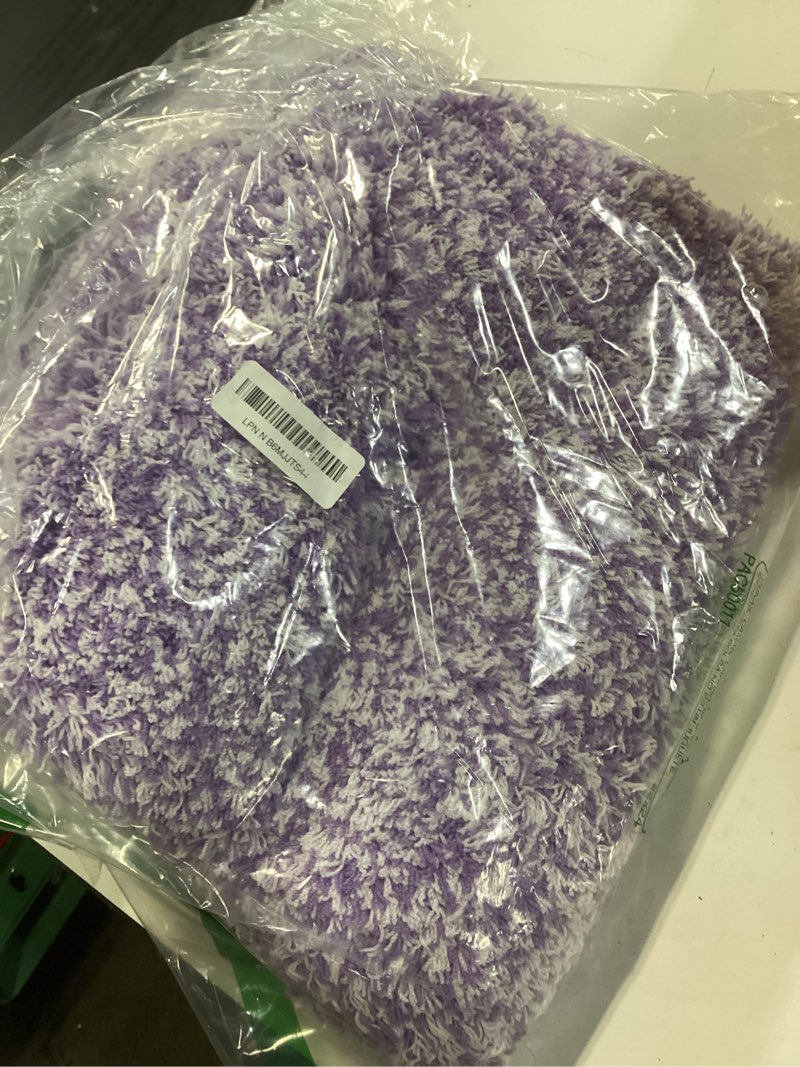 Condition photo showing New/Like New for yimobra bathroom rugs non slip washable 36x24, ultra soft and water absorbent bath mats, plush fluffy shower mat outside, luxury microfiber thick matts for bathroom floor/tub, purple and white purple and white 36" x 24"