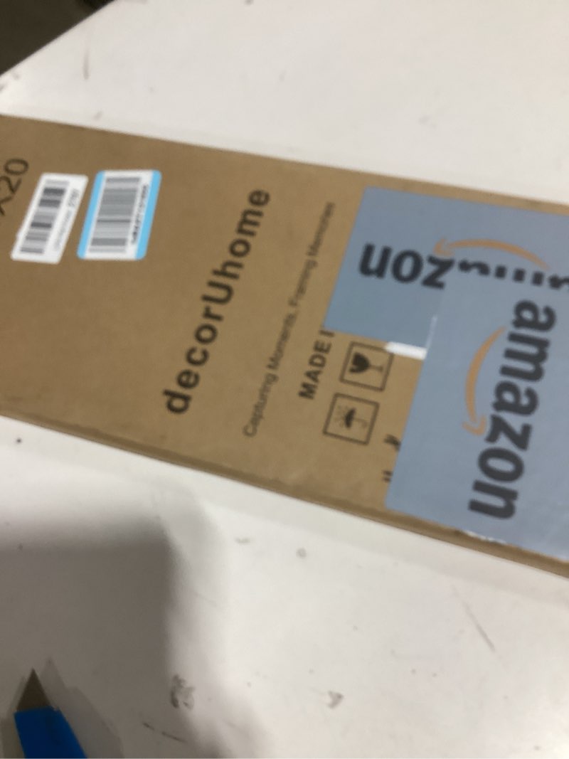 Condition photo showing Good Condition for Picture frame