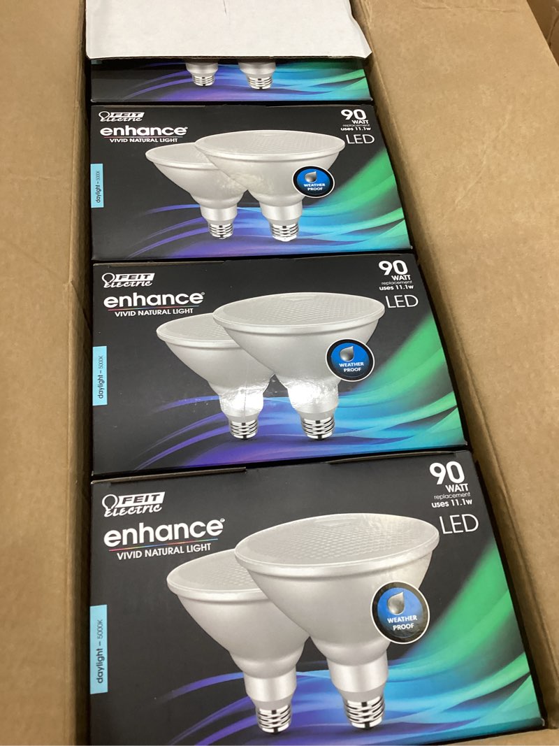 Condition photo showing New/Like New for Feit Electric PAR38 LED Light Bulb, 90W Equivalent, Dimmable, 1000 Lumens, E26 Standard Base, 5000K Daylight, 90 CRI, LED Spotlight Bulb, Wet Rated, 22-Year Lifetime, PAR38DM/950CA/2/4, 8 Pack Dimmable 8 Pack 5000k Daylight