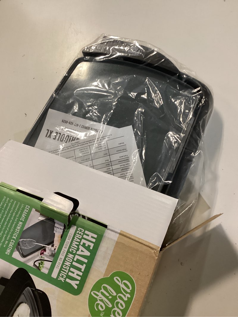 Condition photo showing New/Like New for healthy griddle xl