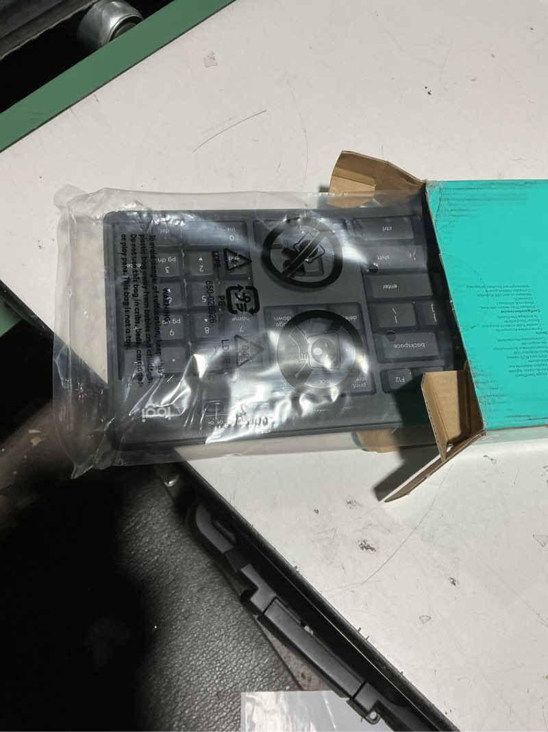 Condition photo showing Good Condition for Logitech MK295 Wireless Mouse & Keyboard Combo with SilentTouch Technology, Full Numpad, Advanced Optical Tracking, Lag-Free Wireless, 90% Less Noise - Graphite