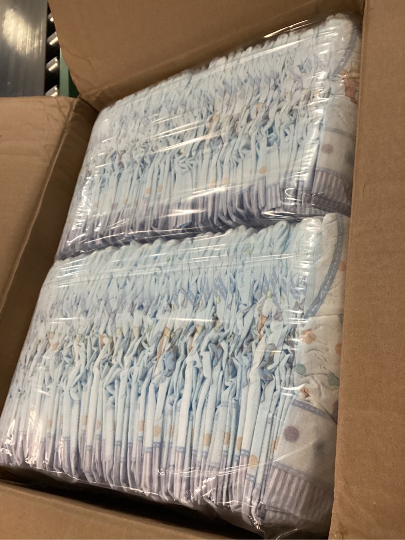 Condition photo showing New/Like New for Luvs Diapers - Size 5, 172 Count, Bluey Platinum Protection Baby Diaper Size 5 172