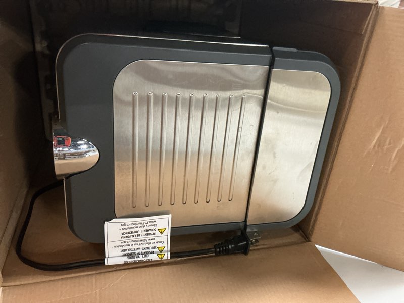Condition photo showing As Is for De’Longhi Classic Espresso Machine with Milk Frother, 15-Bar Pump & Temperature Control - Barista Coffee Maker Kit for Espresso, Latte, Cappuccino & Iced