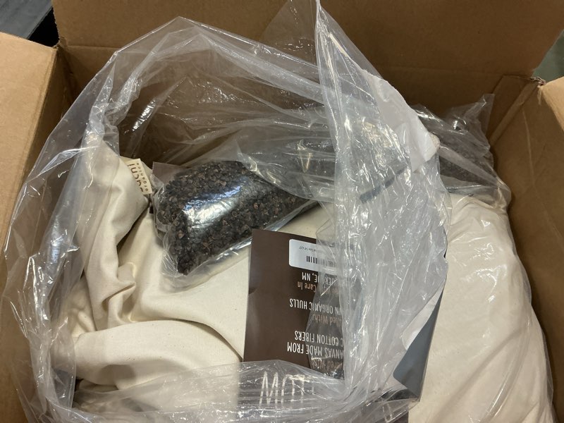 Condition photo showing Good Condition for Sachi Organics Buckwheat Pillow Traditional Size 14"x20"