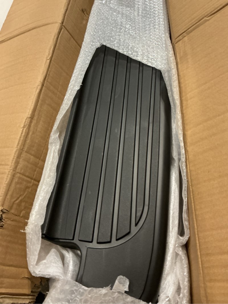 Condition photo showing Good Condition for maxxhaul 70231 hitch mount pick up truck bed extender for ladder, rack, canoe, kayak, long pipes and lumber) , black , 37 x 19 x 3 inches 37 x 19 x 3 inches bed extender