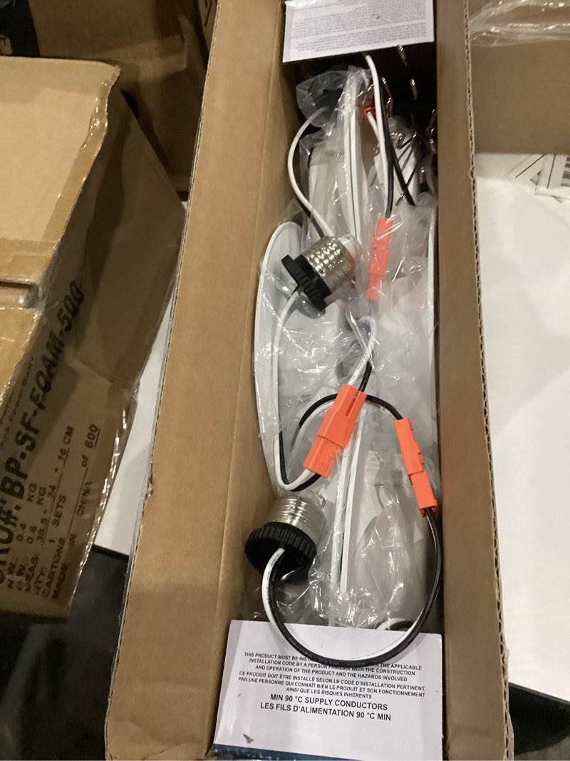 Condition photo showing Good Condition for Amico 5/6 inch 5CCT LED Recessed Lighting 6 Pack, Dimmable, IC Rated, 12.5W=100W, 950LM Can Lights with Baffle Trim, 2700K/3000K/4000K/5000K/6000K Selectable, Retrofit Installation, ETL & FCC 6 Inch 6