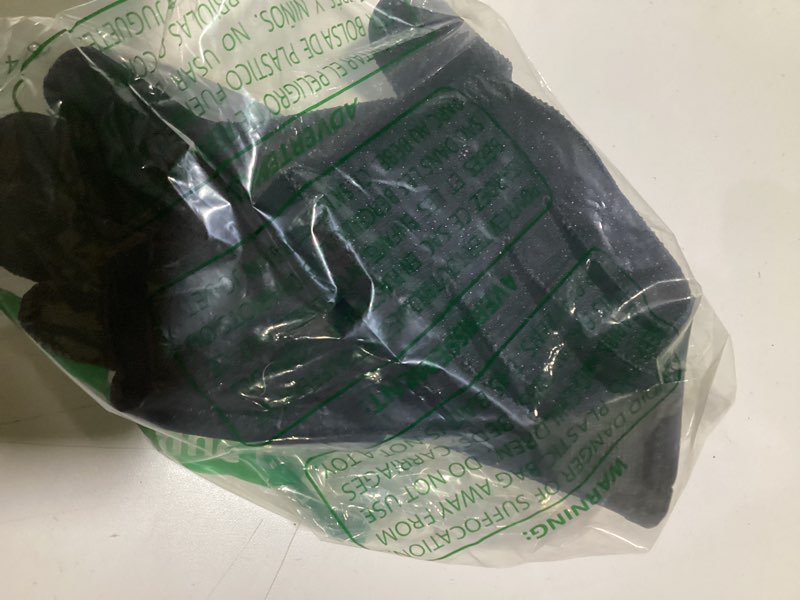 Condition photo showing Good Condition for XUKER Water Gloves, 3mm & 5mm Neoprene Five Finger Warm Wetsuit Winter Gloves for Scuba Diving Snork