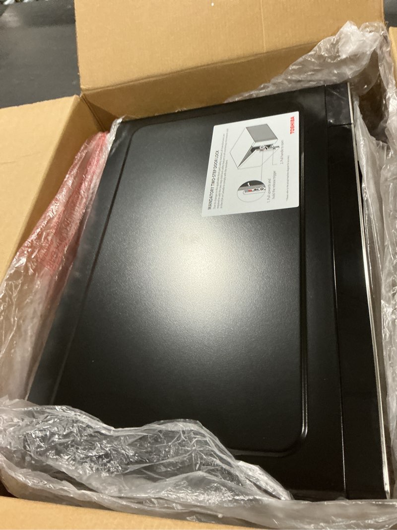 Condition photo showing Good Condition for TOSHIBA ML-EM09PA(SS) Small Microwave Oven with 6 Auto Menus, Mute Function & Child Lock, LED Lighting, Perfect for Apartments & Dorms, 0.9 Cu Ft, 10.6 Inch Removable Turntable, 900W, Stainless Steel