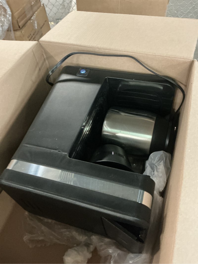 Condition photo showing As Is for bunn 55200 csb3t speed brew platinum thermal coffee maker stainless steel, 10-cup, black regular coffee maker