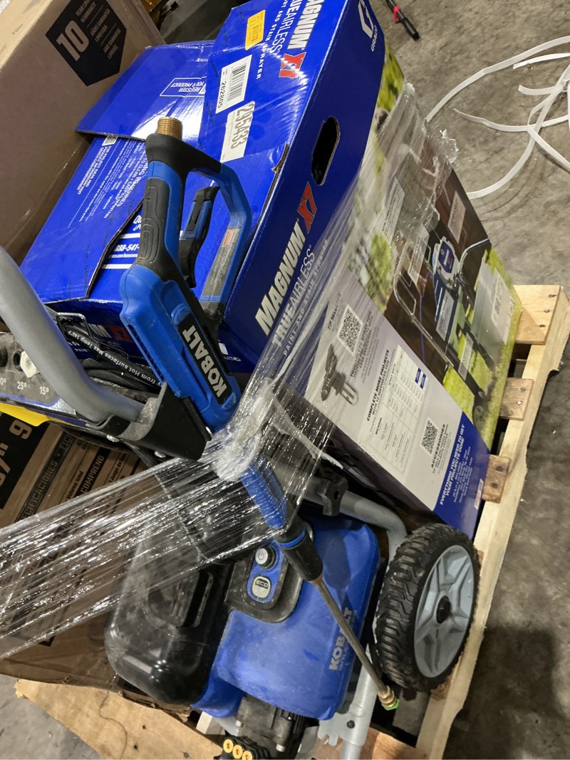 Condition photo showing As Is for graco magnum x7 electric stationary airless paint sprayer