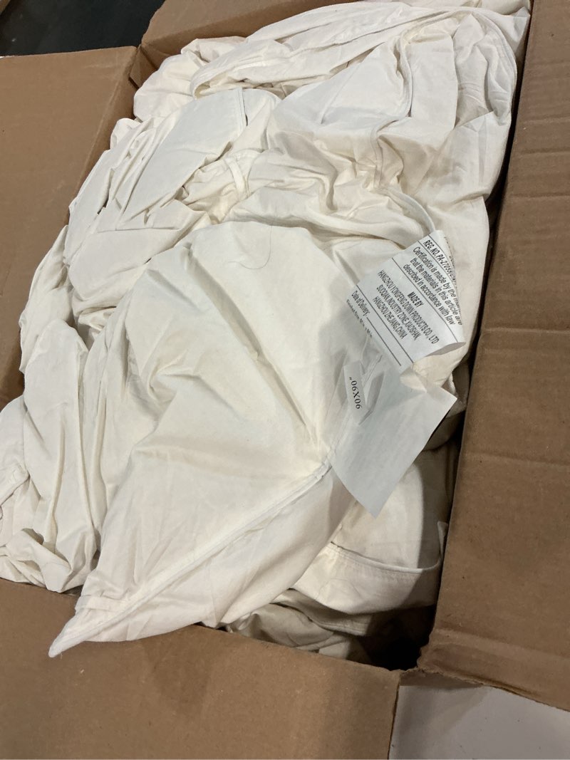 Condition photo showing As Is for MAPLE DOWN Soft Queen Size Comforter Duvet Insert-Down Alternative Comforter Quilted with Corner Tabs-Lightweight Breathable Brushed Microfiber Machine Washable (White,90”x90”) White Queen