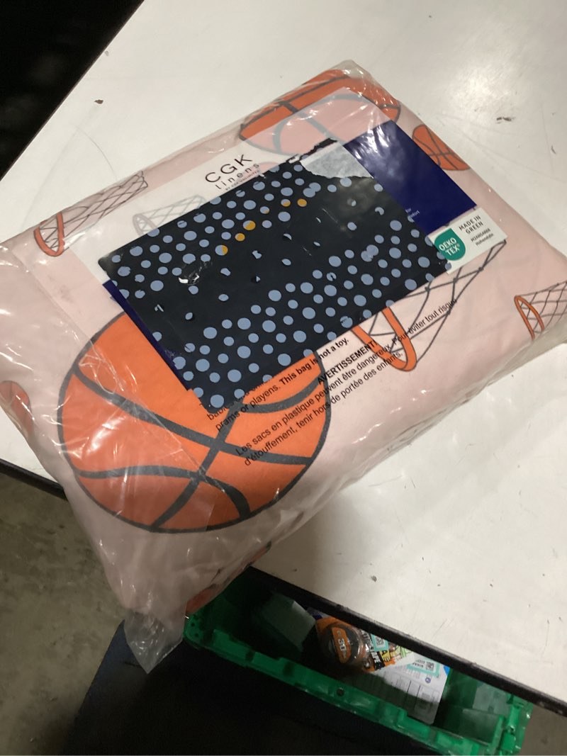 Condition photo showing New/Like New for cgk unlimited kids basketball queen 4 piece sheet set - boys, girls, teens, toddler - easy fit deep pockets - soft, cooling & breathable sheets - cute, cozy, fade and wrinkle free - machine washable 16 - basketball hoops queen