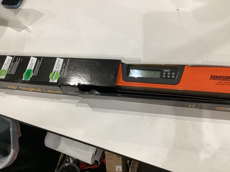 Condition photo showing Good Condition for johnson level aluminum 48-in 120 cm vial box beam level