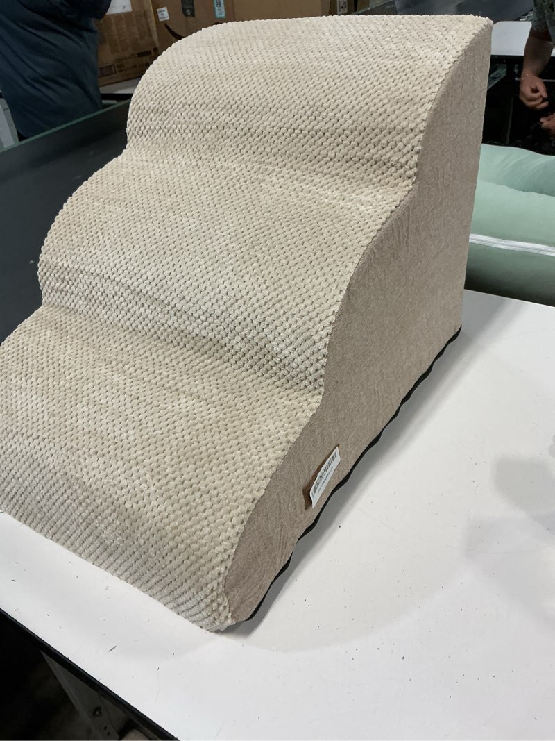 Condition photo showing Good Condition for Dog Ramp and Stairs for Small Dogs & Cats,3-Step Pet Stairs for Couch Sofa and Chair,Indoor Anti-Slip Dog Stairs for Old Cats and Puppy,Beige Beige 3 3-step