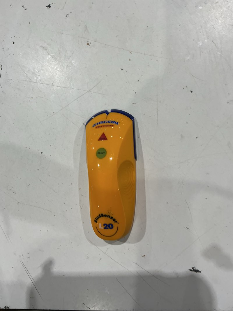 Condition photo showing Good Condition for zircon studsensor l20 stud finder 0.75-in scan depth wood stud finder
