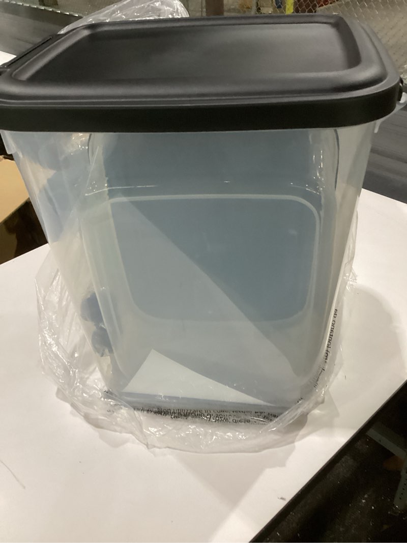 Condition photo showing Good Condition for amazon basics pet food storage container 40lbs 30lbs+10lbs 1