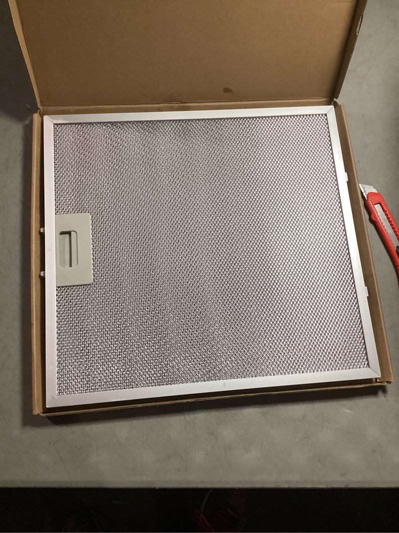 Condition photo showing New/Like New for 2-pack range hood filter replacement fit for vissani 30-inch pyramid or wa0575 wall mount range hood, 5-layer aluminum vent filter?14.37x13.46x0.35inch?