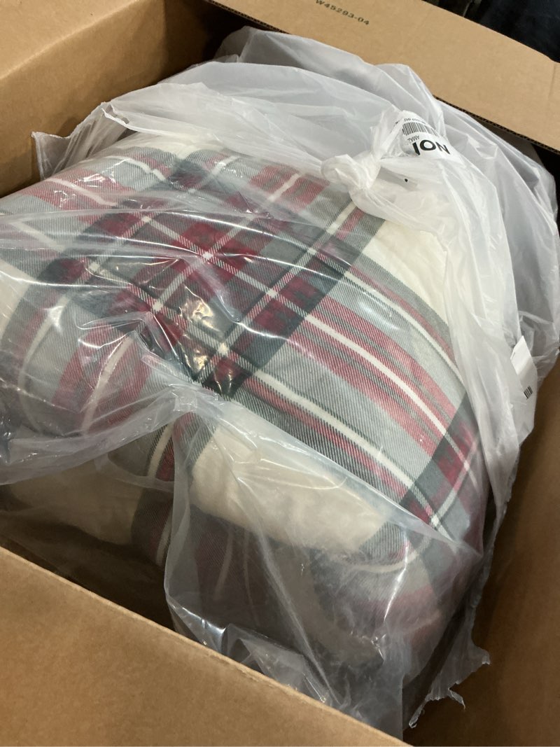 Condition photo showing Good Condition for Eddie Bauer - Queen Comforter Set, Naturally Soft Cotton Flannel Bedding w/Matching Pillowcases, Medium Weight for Year Round Use, 3 Piece Bed Sets (Serendipity Plaid Red) Queen Serendipity Plaid Red