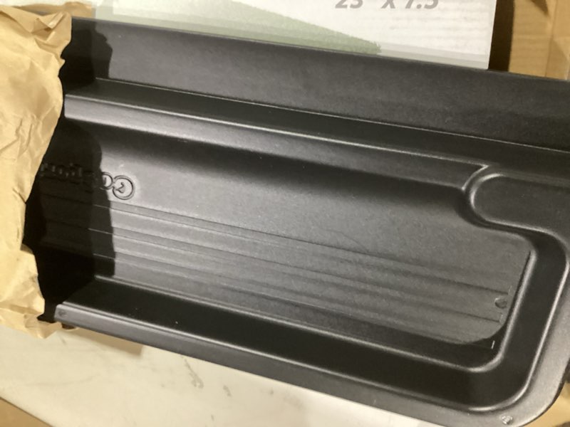 Condition photo showing Good Condition for gosports all-weather golf ball tray with 24 ball capacity - black or green - compatible with all hitting mats