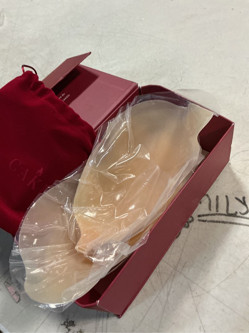 Condition photo showing New/Like New for cakes body® adhesive strapless bra - reusable cakes™ sticky bra for fuller looking seamless shape - sculpting solution honey xx-large