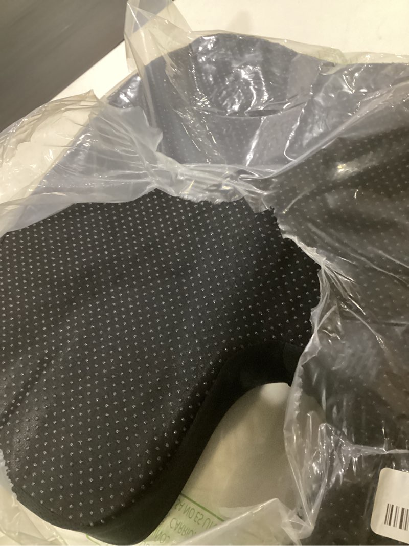 Condition photo showing Good Condition for 5 stars united seat cushion - memory foam chair cushion for tailbone pain relief - ergonomic support for coccyx, sciatica & butt - office, desk & gaming chair, car seat, wheelchair, airplane, black black mesh large