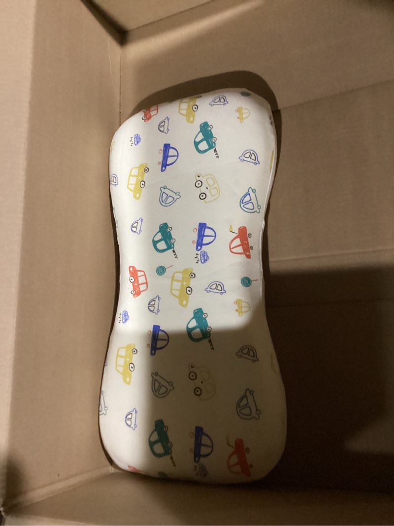 Condition photo showing Good Condition for Soft and Breathable Small Pillow with Machine Washable Two Pillow Cores (for 1 to 2 Year olds 20'' x 11.2'') White Car- M 19.5"x10.5" 2-4 years old