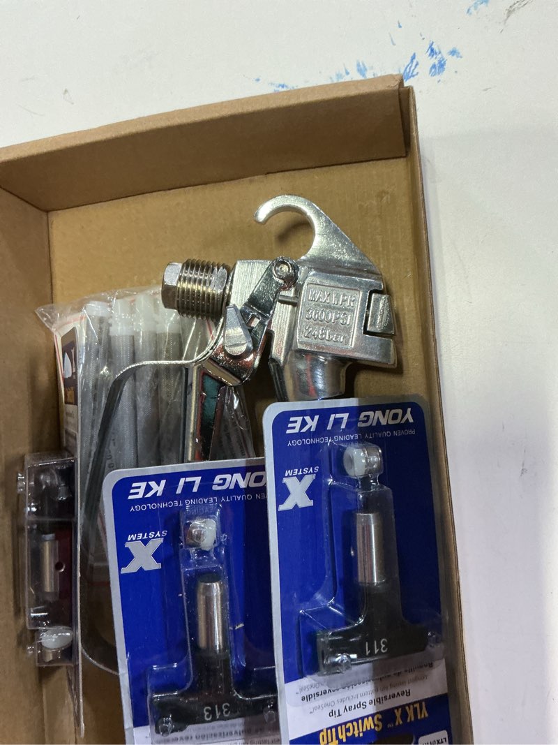 Condition photo showing Good Condition for Zhengmy 12 Pcs Airless Paint Sprayer Gun with Nozzle Guard Spray Tips and Airless Paint Spray Gun Filter for Spraying Machine Accessories (308,310,311,313,315) 12 308,310,311,313,315
