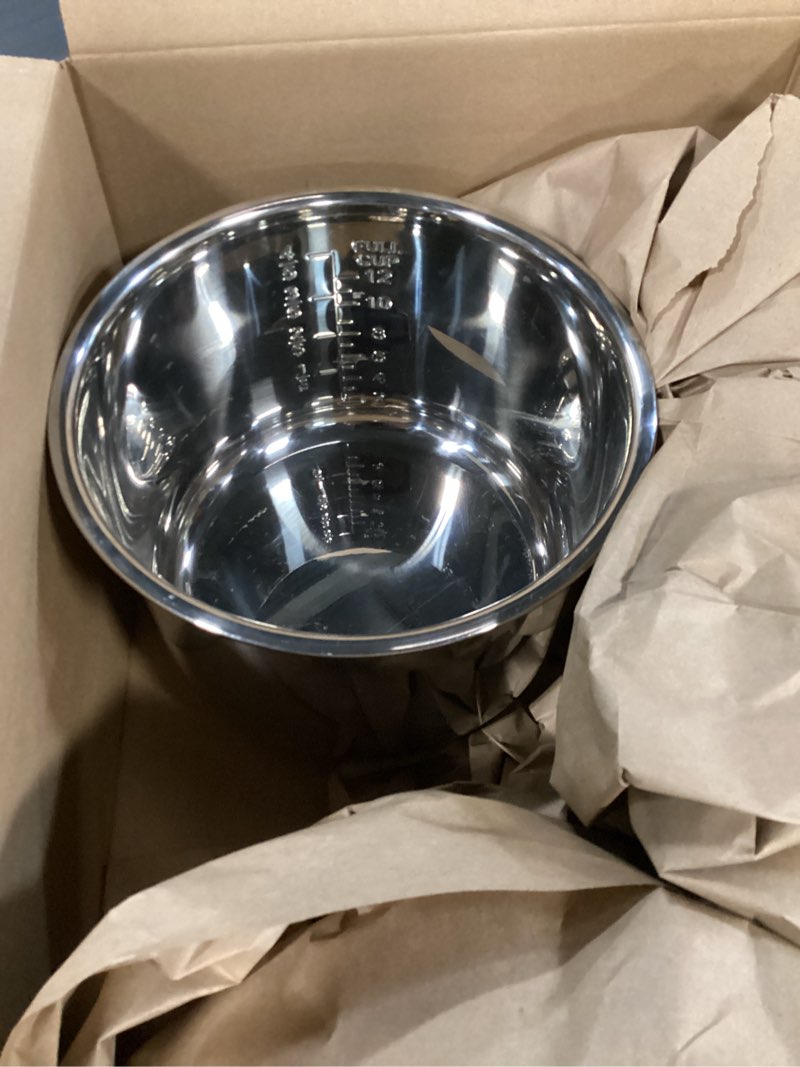 Condition photo showing Good Condition for stainless steel rice cooker inner pot replacement compatible with various brands for steaming porridge and daily cooking needs 18.50x18.50x11.00cm