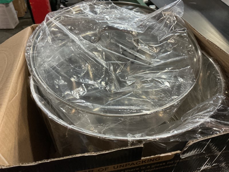 Condition photo showing New/Like New for P&P CHEF 24 QT Stock Pot with Lid, Stainless Steel Large Cooking Pot, Soup Canning Stockpot for Stewing Simmering, Tri-ply Bottom for All Stoves, Heavy-Duty &Dishwasher Safe & Food-Grade 24 Quarts