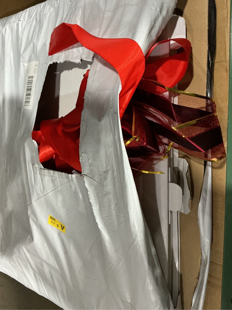 Condition photo showing Good Condition for extra large gift box 28x28x28in—giant, jumbo, white gift boxes with lid for large gifts, big presents for birthday surprise, special occasions, unique celebrations, not for heavy-duty storage use giant 28x28x28\" white