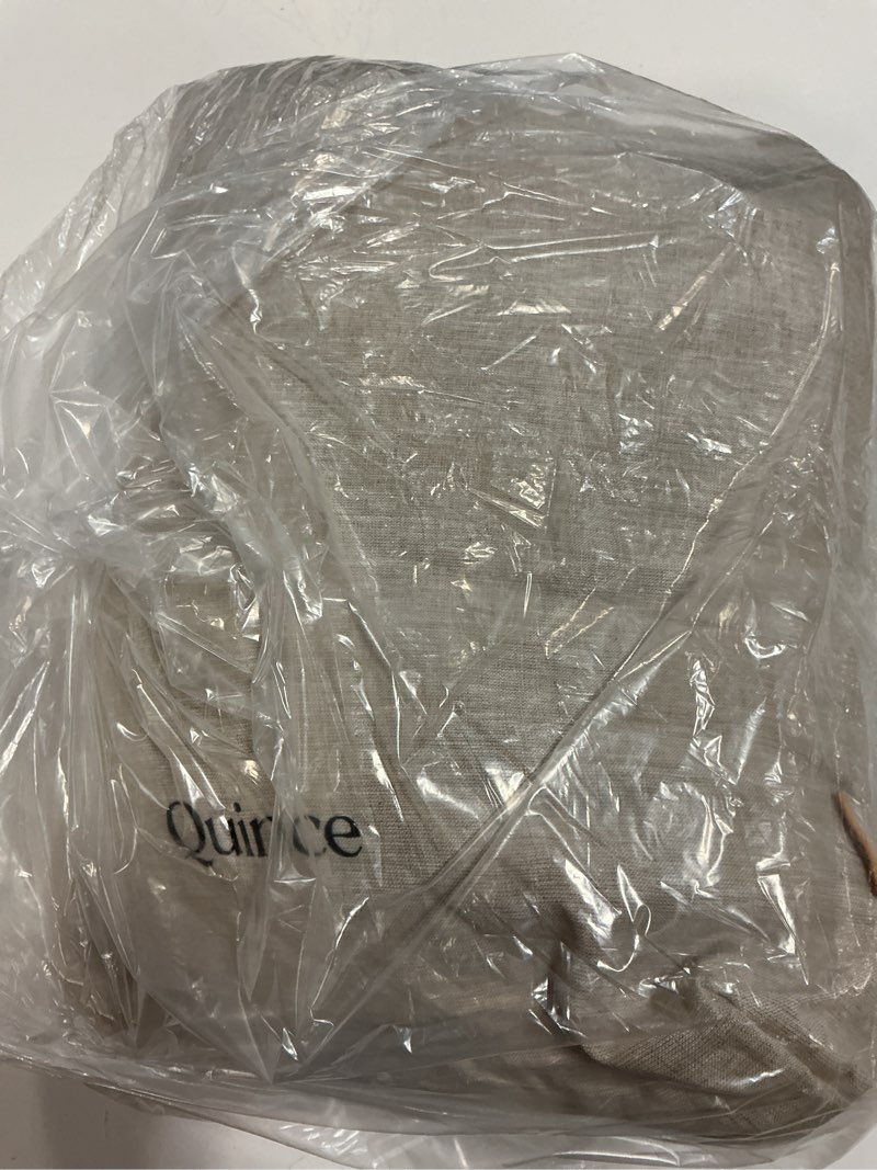 Condition photo showing New/Like New for european linen duvet cover set, king/cal king, natural chambray