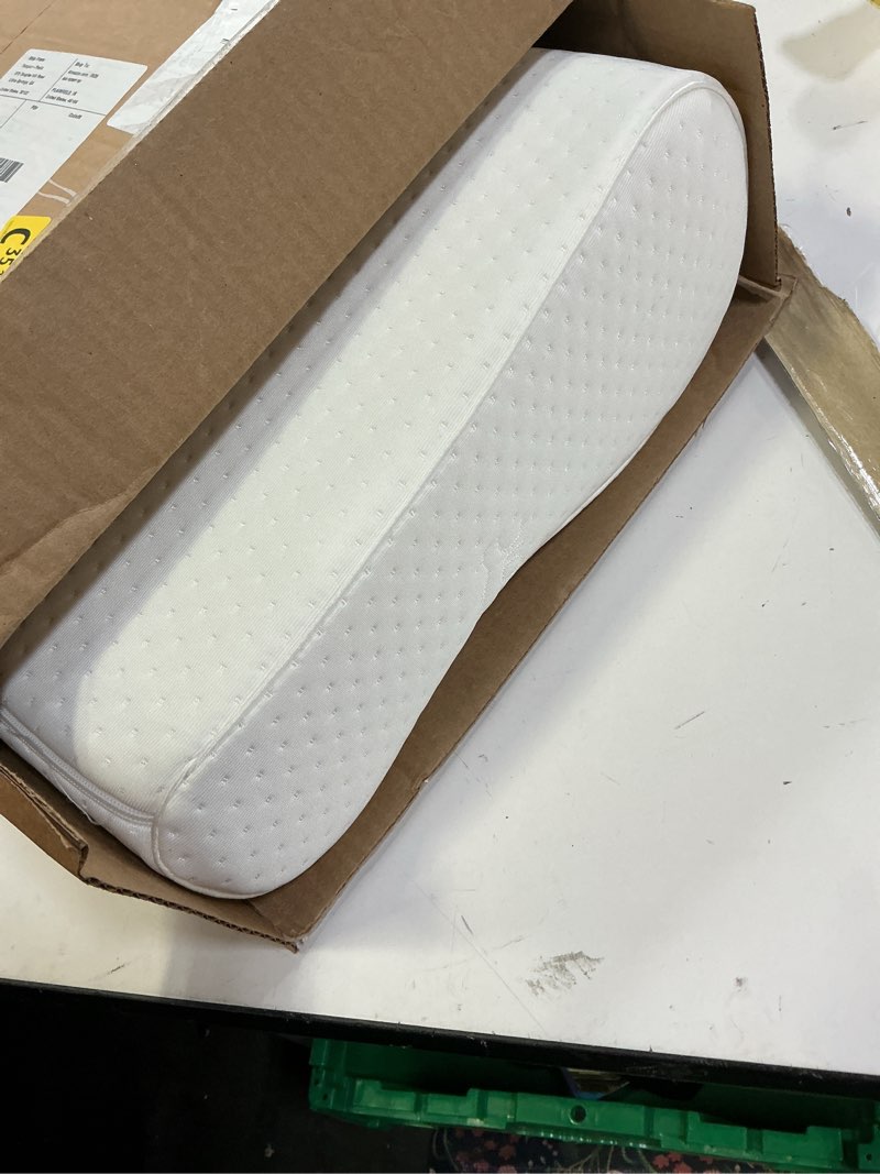 Condition photo showing Good Condition for tempur-pedic tempur-ergo neck pillow, large profile, white high profile 1