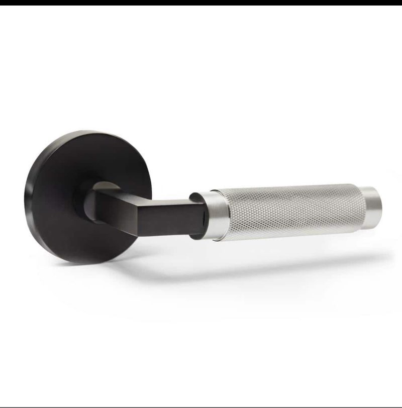 Barcelona Solid Brass Matte Black and Satin Silver Privacy Bed/Bath Lever Door Handle Knurled with Round Rose