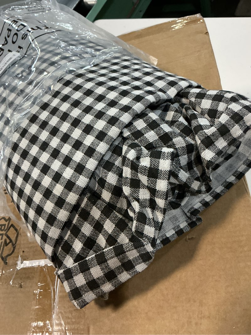 Condition photo showing Good Condition for mindsoft plaid ruffled table cloth cotton linen fabric checkered gingham tablecloth farmhouse vintage buffalo plaid decorative table cover for dining room party(52 x 70 inches,black) 70" x 52" (rectangular) black