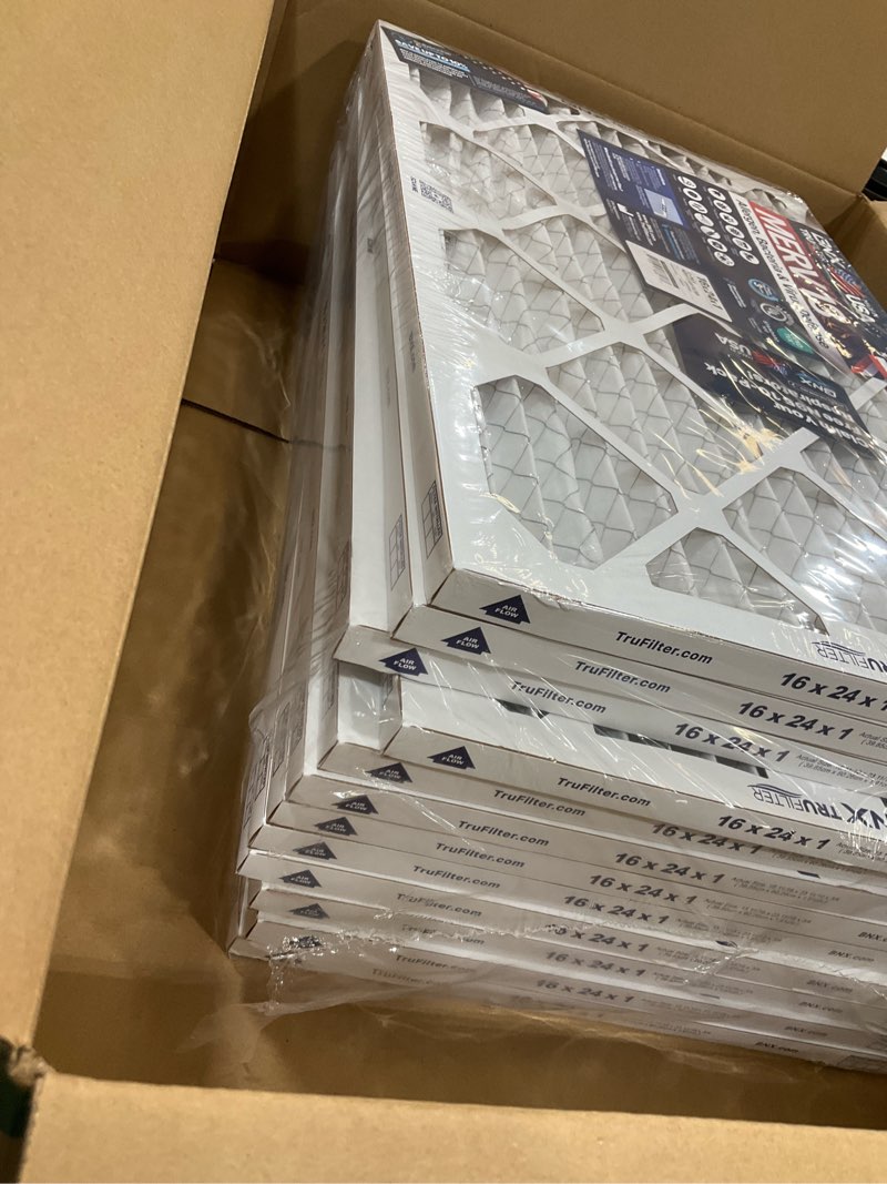 Condition photo showing Good Condition for 16x24 12 pack air filters