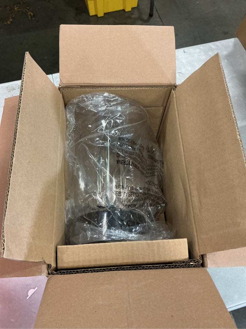 Condition photo showing Good Condition for hamilton beach wave action blender for smoothies, stainless steel ice sabre blades, 40oz glass jar, 800 watts, quiet design, black (58175) 40 oz glass jar