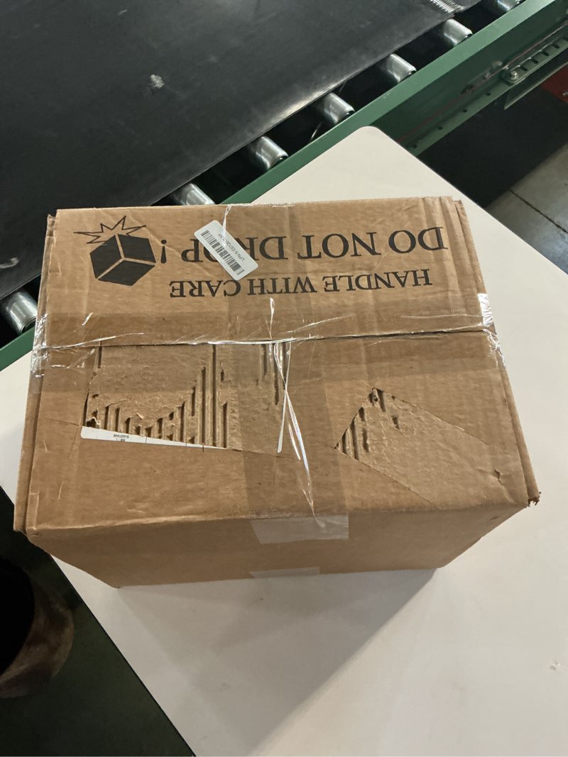 https://lotting-media.assets.bidfta.com/lotting_129d768e-b47c-431e-8123-f9bbad0cc658