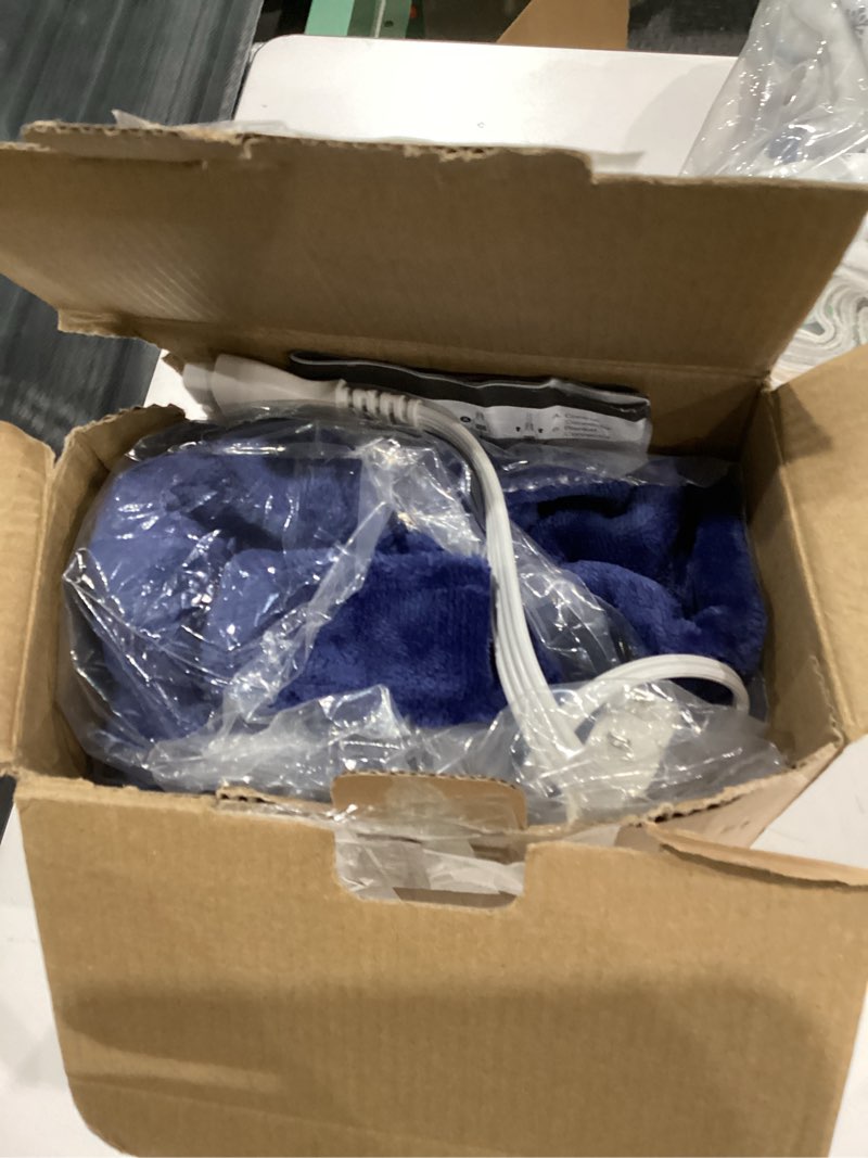 Condition photo showing Good Condition for CAROMIO Heating Pad for Neck and Shoulders Back Pain Relief, Electric Weighted Heating Pads with Auto Shut Off Large, Full Body Back Heat Pad Fast Heating, 4 Temperature Settings (Navy Blue, 33"x22") Navy Blue-33"x22"