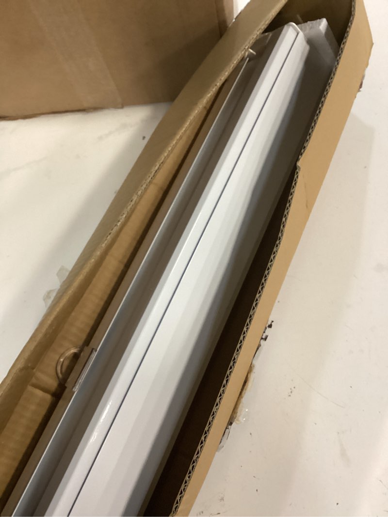 Condition photo showing Good Condition for Shadesu Cordless Zebra Blinds for Windows, 31" W x 72" H, White, Dual Layer Free-Stop Zebra Shades, Light Control for Day and Night, Sheer Blinds for Indoor Windows, Bedroom, Kitchen 01- White ( Cordless ) 31"W x 72"H