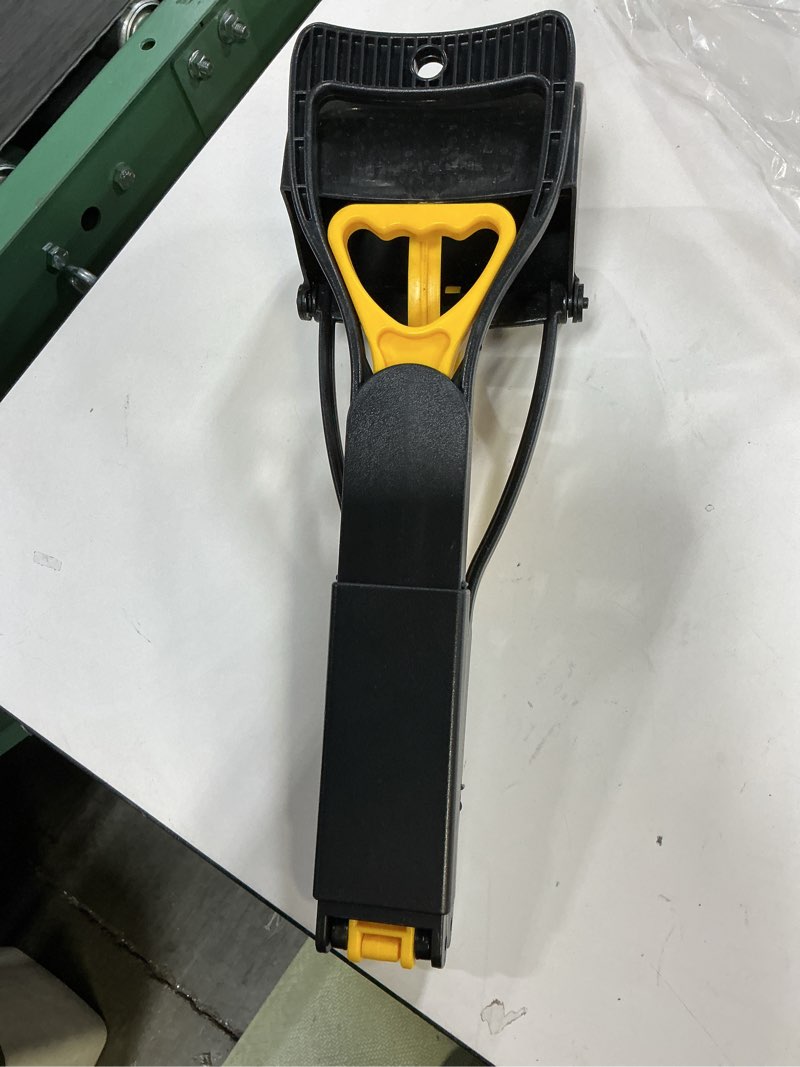 Condition photo showing Good Condition for 32 inch Long Handle Pooper Scooper for Dogs, Heavy Duty Foldable Dog Poop Picker Upper, One-Handed Operation, No Bending Cleanup Tool for Yard & Lawn, Avoids Touching Dog Poop