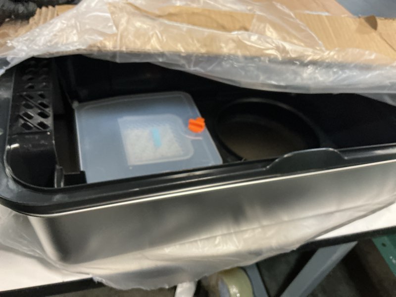 Condition photo showing Good Condition for tevila extra large stainless steel litter box with lid, high sided enclosed metal cat litter pan, dog proof front entry top exit, odor control easy clean leak proof, includes mat, scoop & step, black