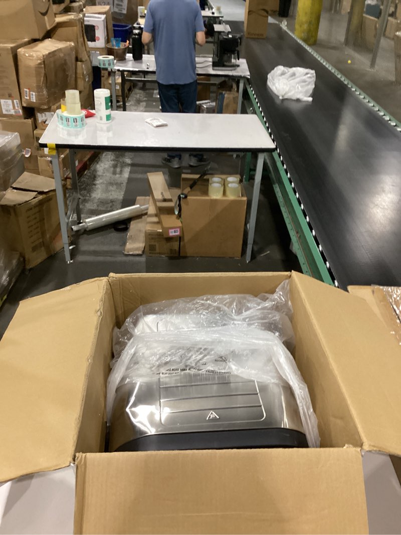 gourmia indoor pizza oven air fryer toaster – 1800w countertop multi-cooker with pizza stone, digita