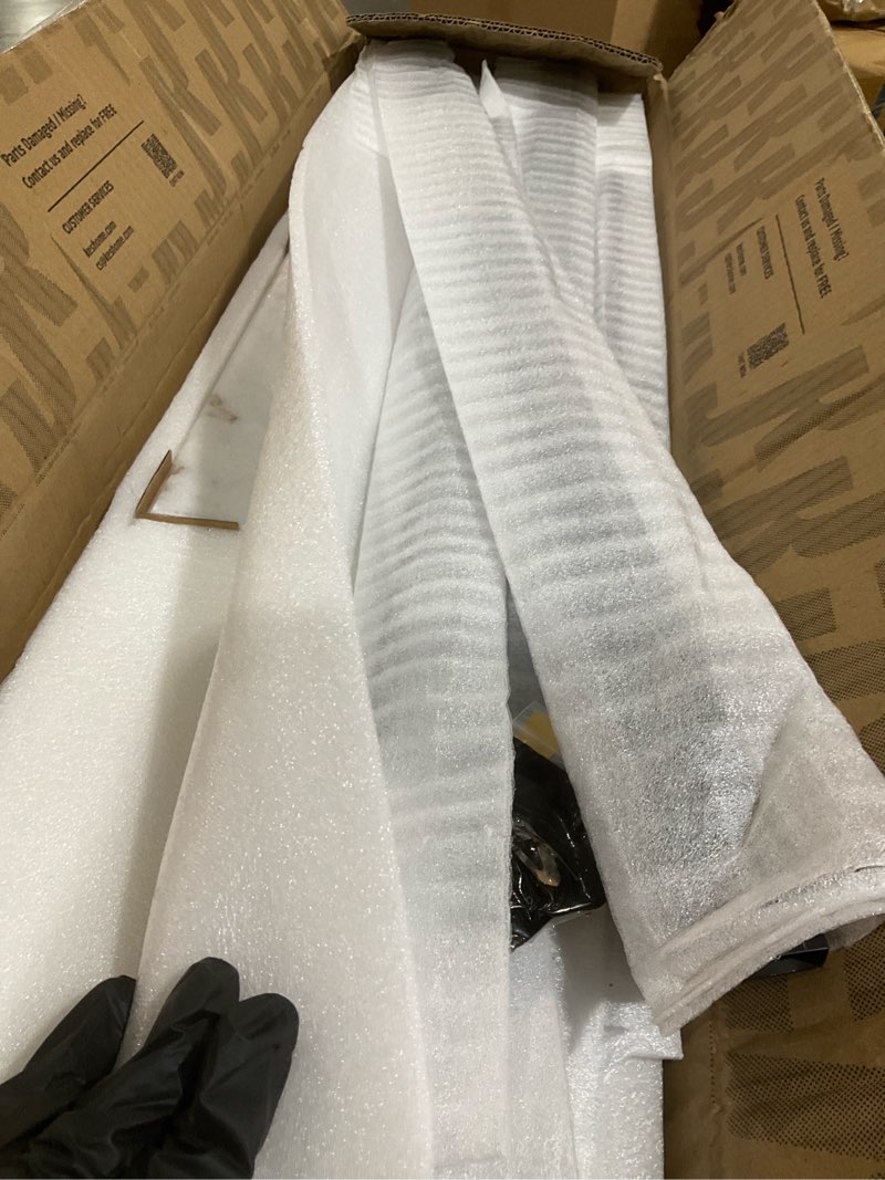 Condition photo showing Good Condition for standing towel installation 