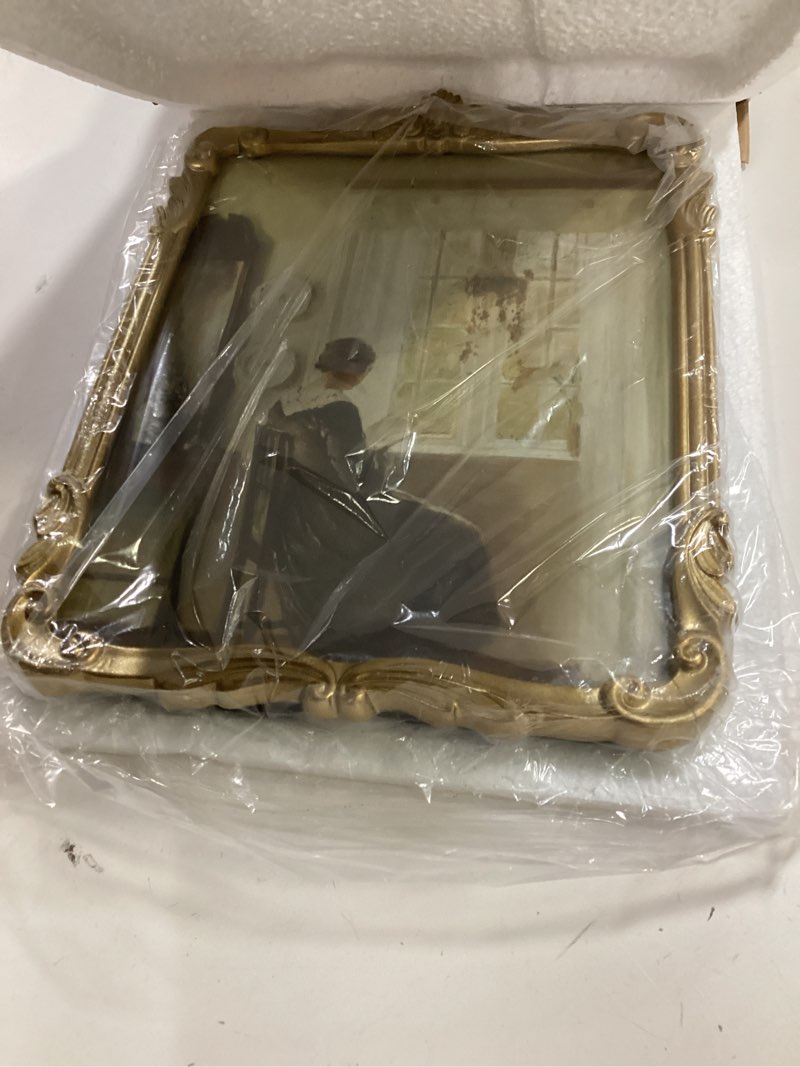 Condition photo showing Good Condition for Vintage Picure Frames 8x10 Antique Victorian Gold Bronze Picture Frames for Tabletop and Wall Mount Ornate Retro Home Decor Gallery Wall Art(8x10 inch) Golden Bronze 8x10
