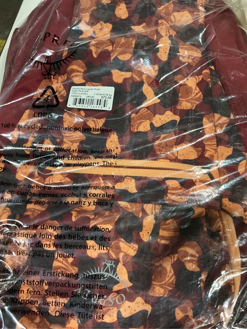 osprey daylite plus commuter backpack - lightweight, everyday pack with laptop sleeve and water bottle pockets - ideal for work, school, and travel with versatile storage, liquify print/kakio pink