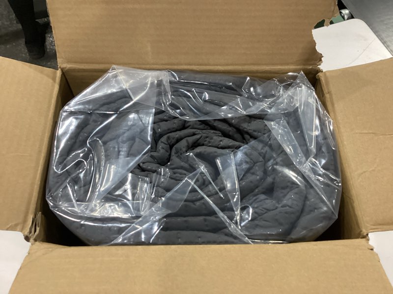 Condition photo showing New/Like New for Love's cabin California King Size Quilt Bedding Set Dark Grey Bedspreads - Cal King Lightweight Bedspread Comforter - Coin Pattern Coverlet for All Season - 3 Pieces (1 Quilt, 2 Pillow Shams) Cal King (118"x106") Coin Pattern Dark Grey